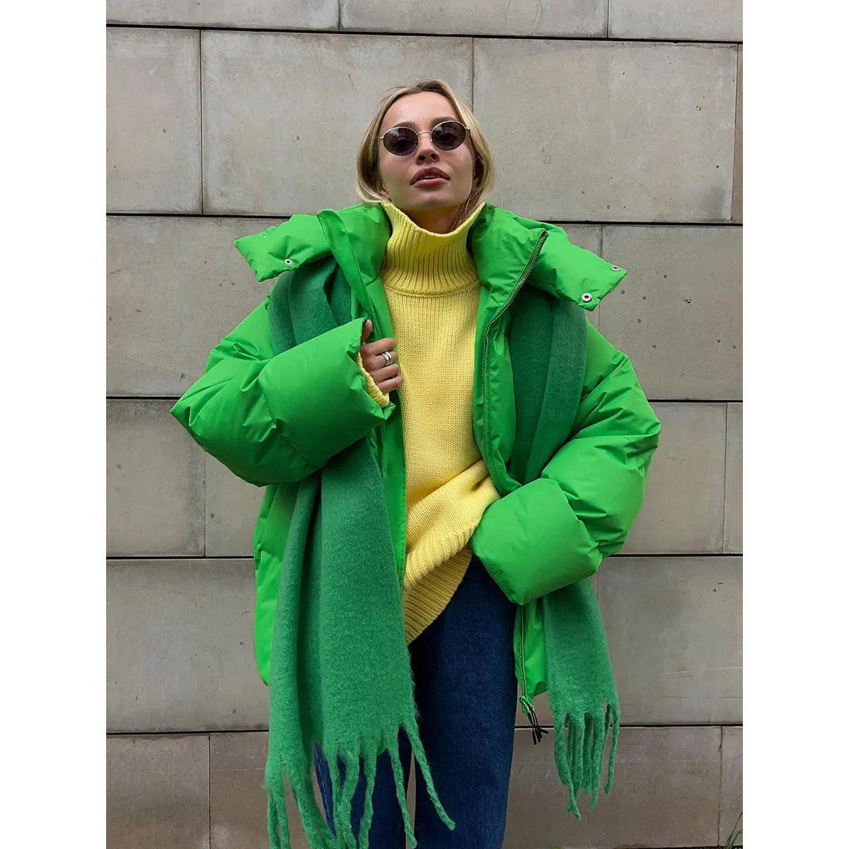 Black Puffer Jacket Women Chic Design Winter Coat for Warmth 4