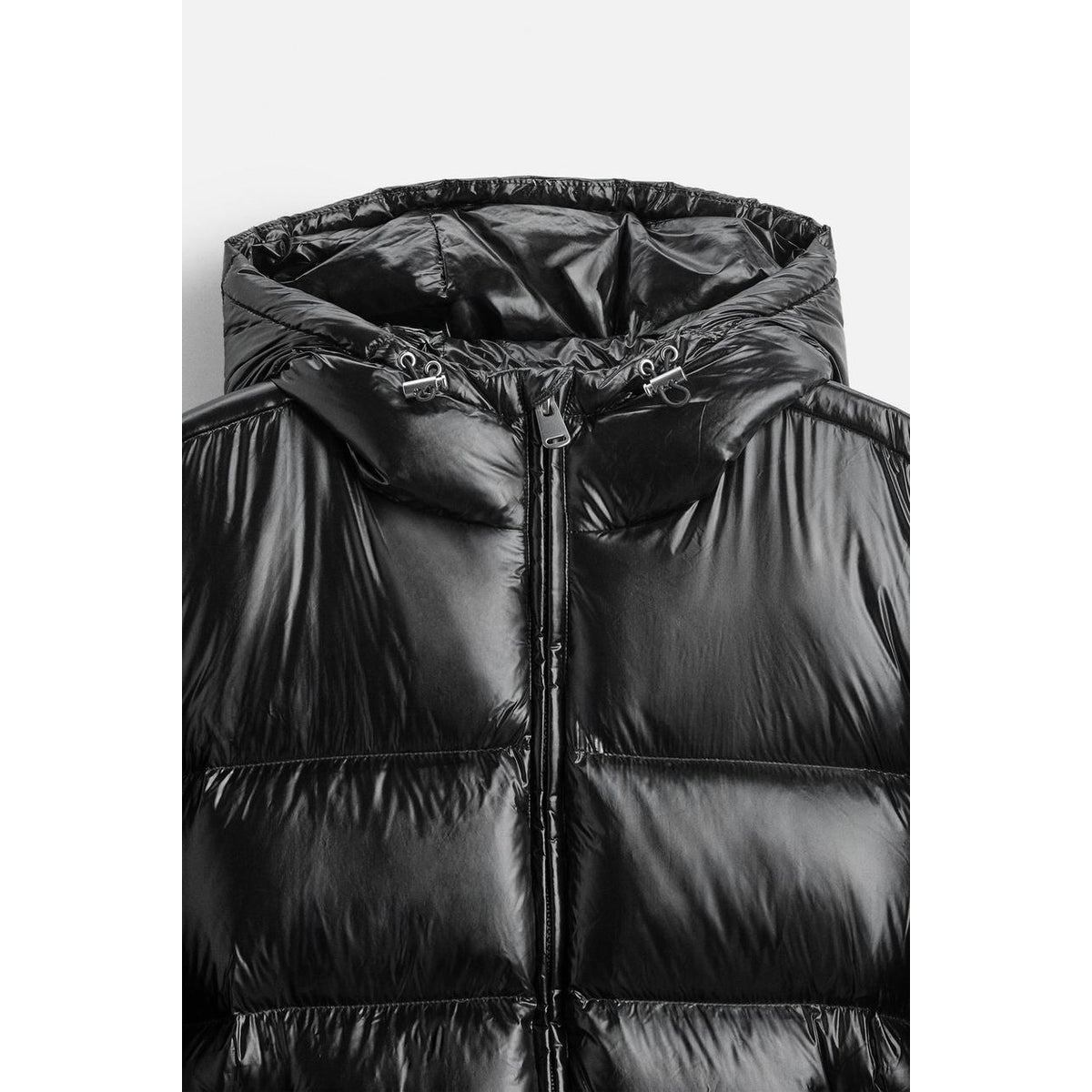 Black Puffer Jacket Women Elegant Winter Essential Stylish Comfort 2