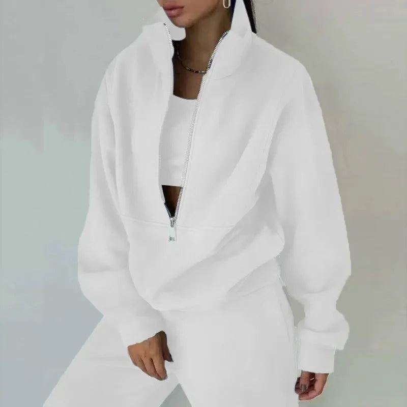 Casual Two Piece Set Relaxed Fit Winter Sweatshirt and Pants Ensemble 3