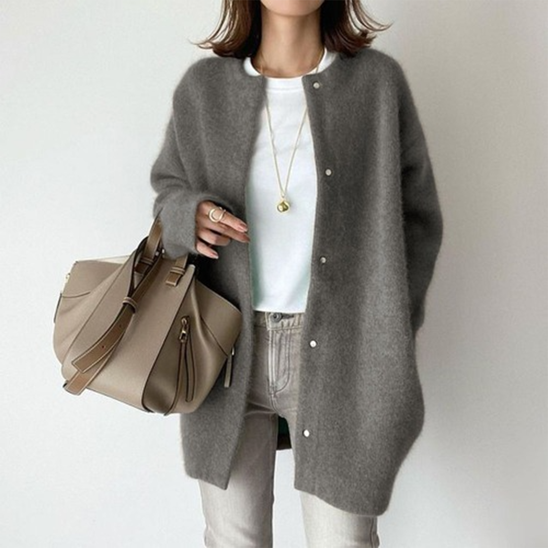 Elegant Cashmere Cardigan Sweater for Women Sophisticated Style 5