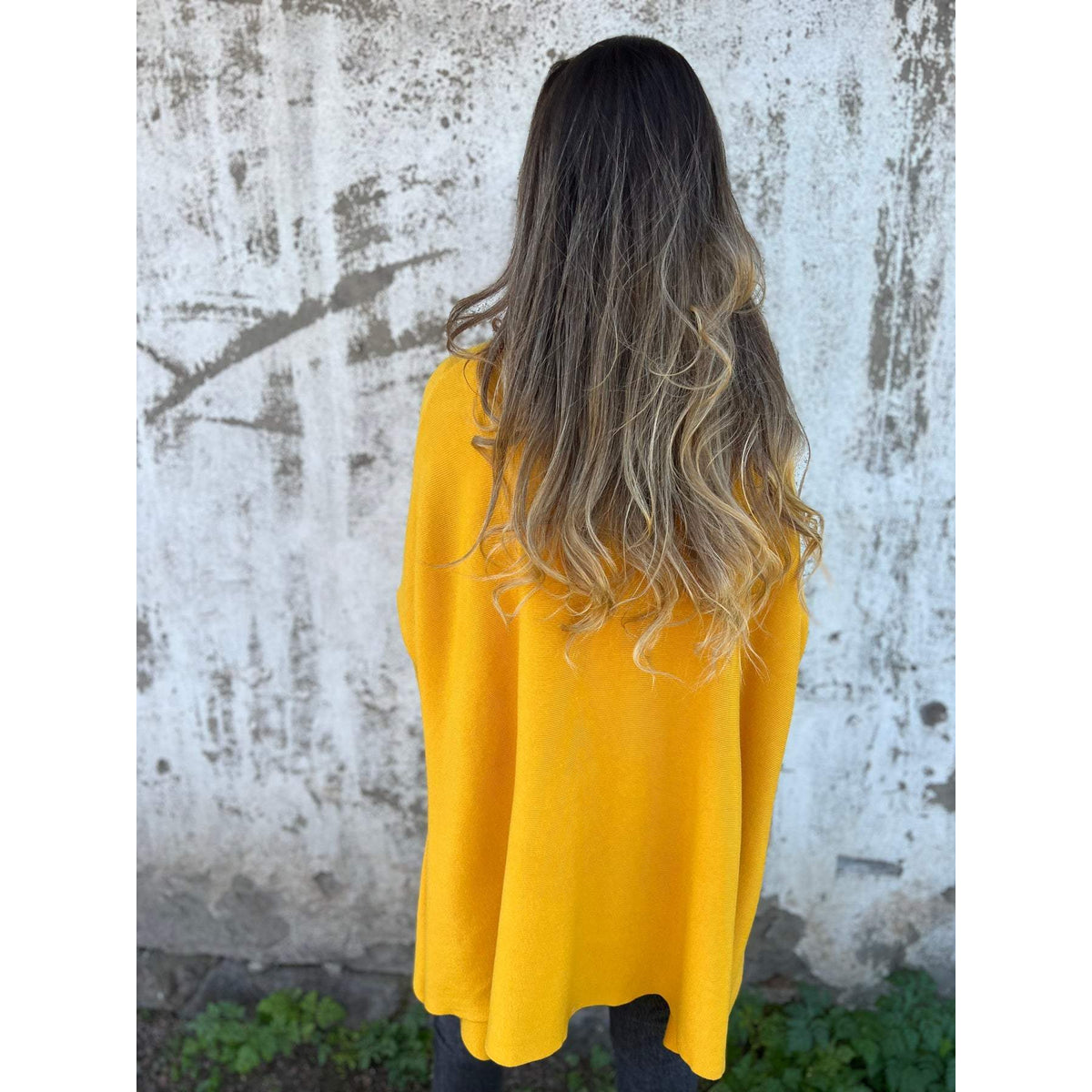 Elegant V-Neck Cashmere Sweater Women Lightweight Spring Summer Chic 7