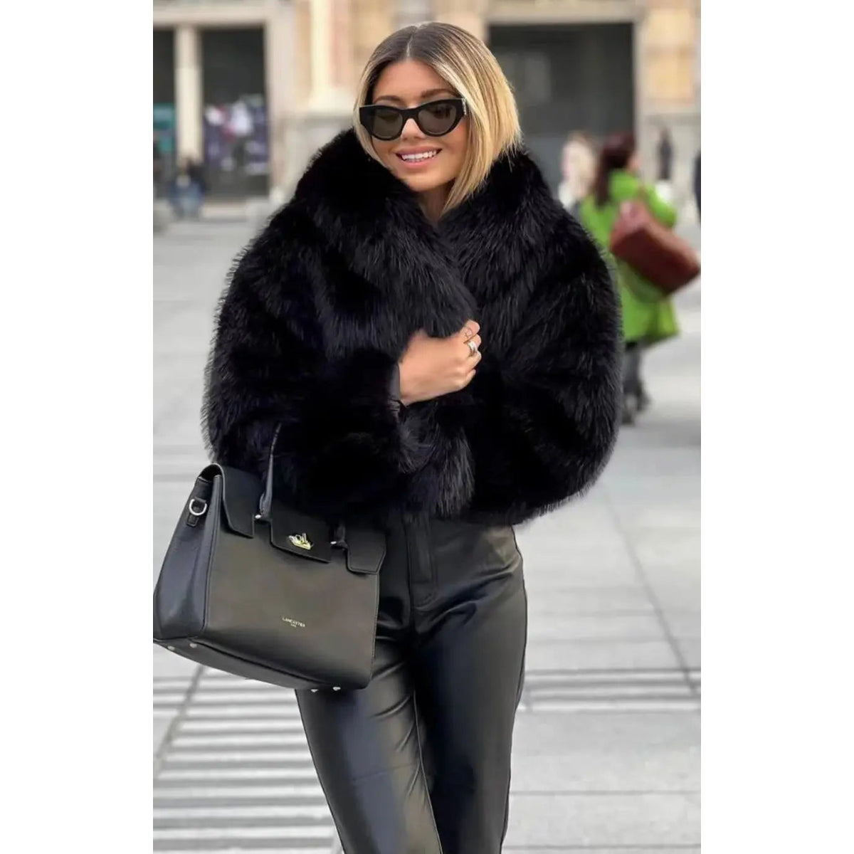 Faux Fur Jacket Stylish Cozy Elegant Winter Fashion Outerwear 6