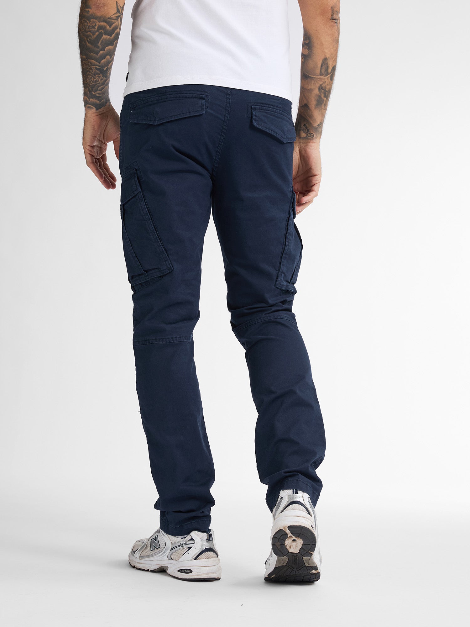 High Waist Black Cargo Pants for Men - Adjustable Fit, Utility Pockets, Relaxed Style 1