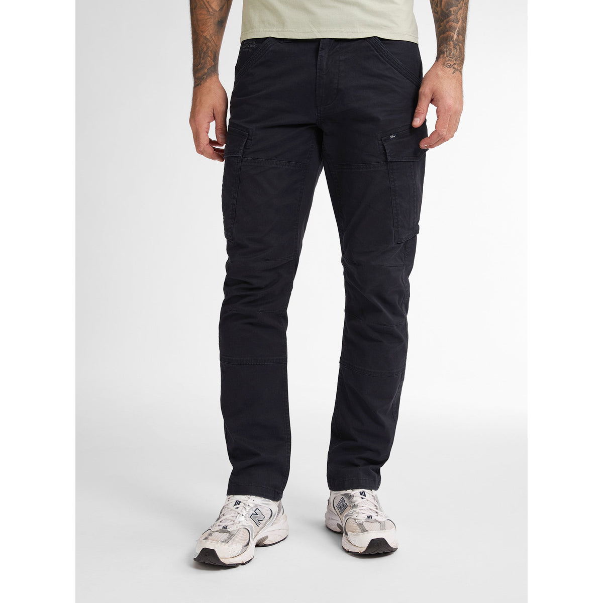 High Waist Black Cargo Pants for Men - Adjustable Fit, Utility Pockets, Relaxed Style 11