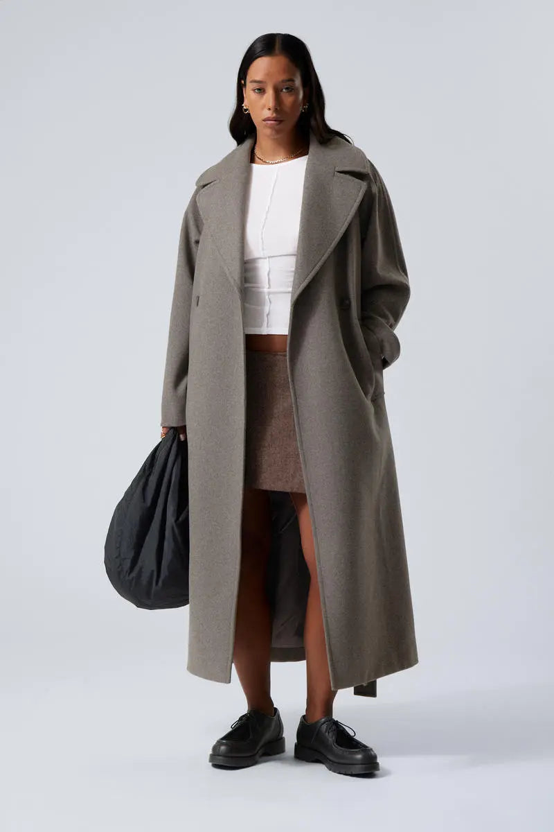 Long Wool Coat Women Oversized Casual Elegance for Cold Days 1