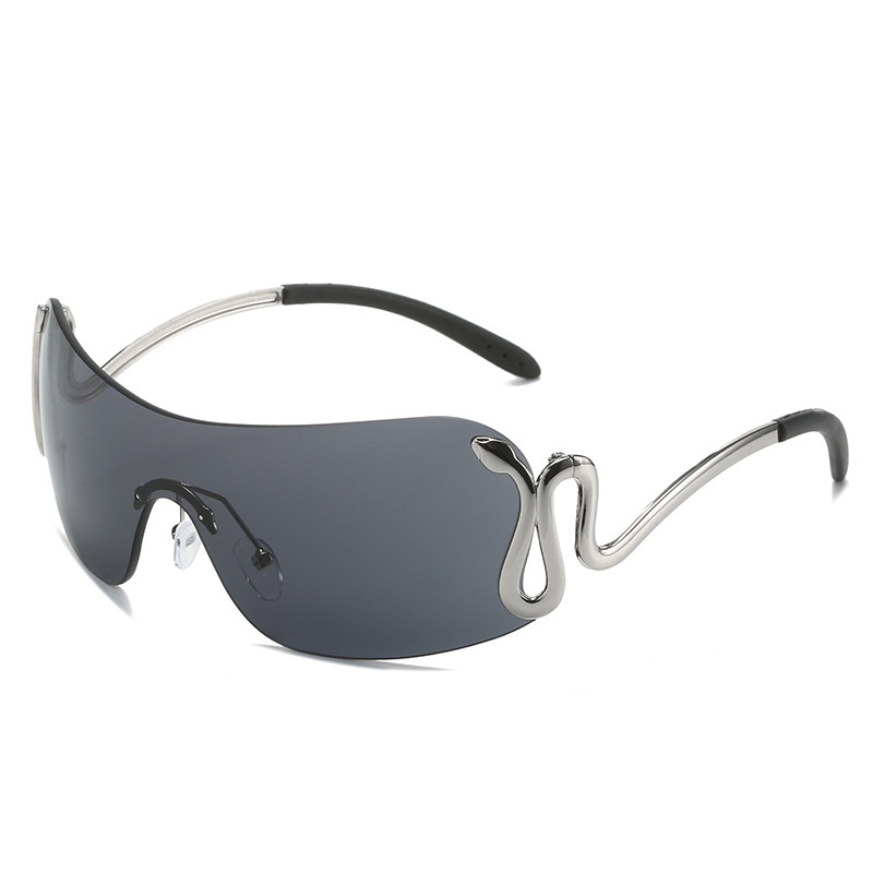 Oversized Streetwear Sunglasses - Unisex Fashion Eyewear with Dark Lenses & UV Protection 2