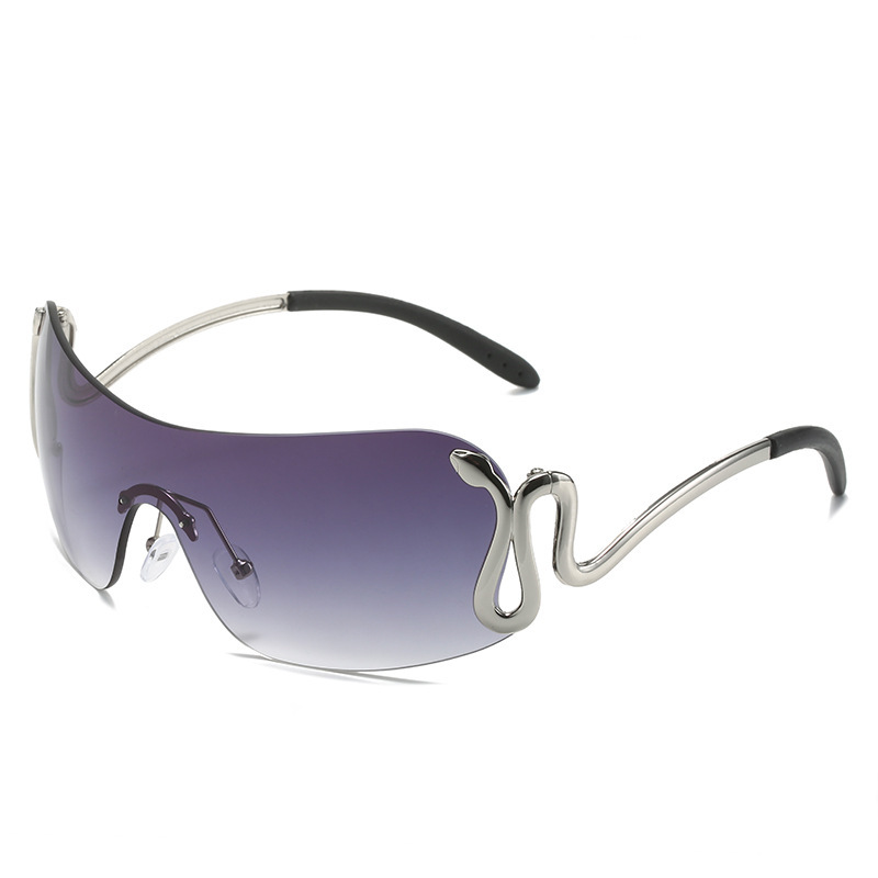 Oversized Streetwear Sunglasses - Unisex Fashion Eyewear with Dark Lenses & UV Protection 4