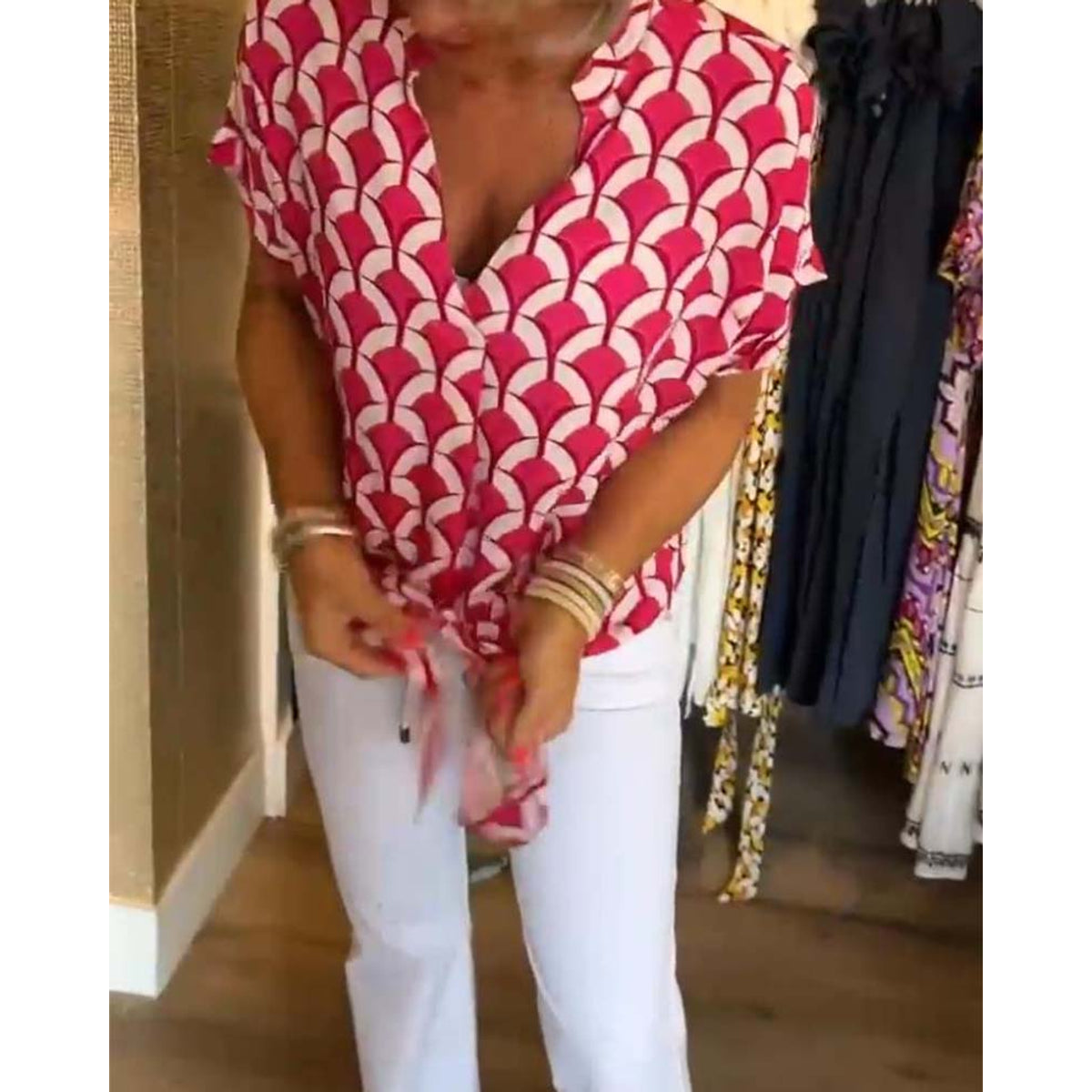 Short-Sleeved V-Neck Printed Casual Top Women Spring Summer Blouse 7