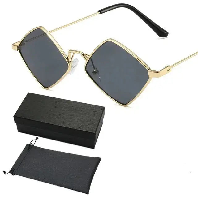 Streetwear Oversized Sunglasses - Unisex Fashion Eyewear with Dark Tinted Lenses & UV Protection 3
