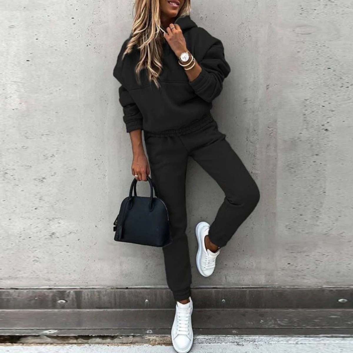 Stretch Fit Hoodie and Joggers Set Women Chic Athleisure Matching Workout Set 0