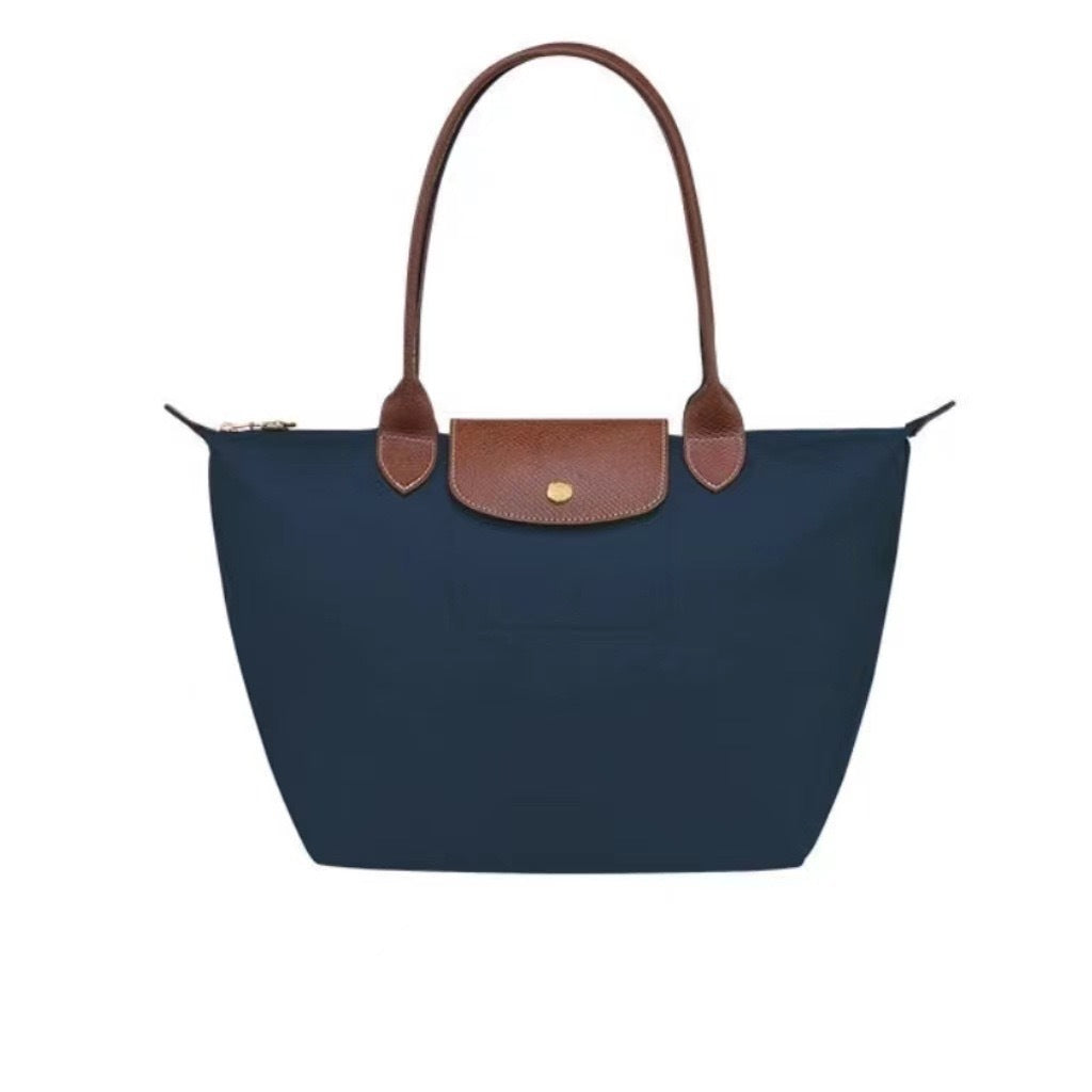 Structured Shoulder Bag for Women Textured Flap Water-Resistant Everyday Use 4