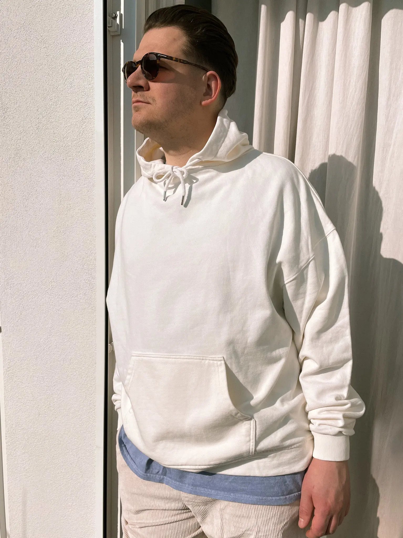 Unisex Oversized Hoodie - Soft Cotton, Relaxed Fit, Black or Grey Streetwear 5