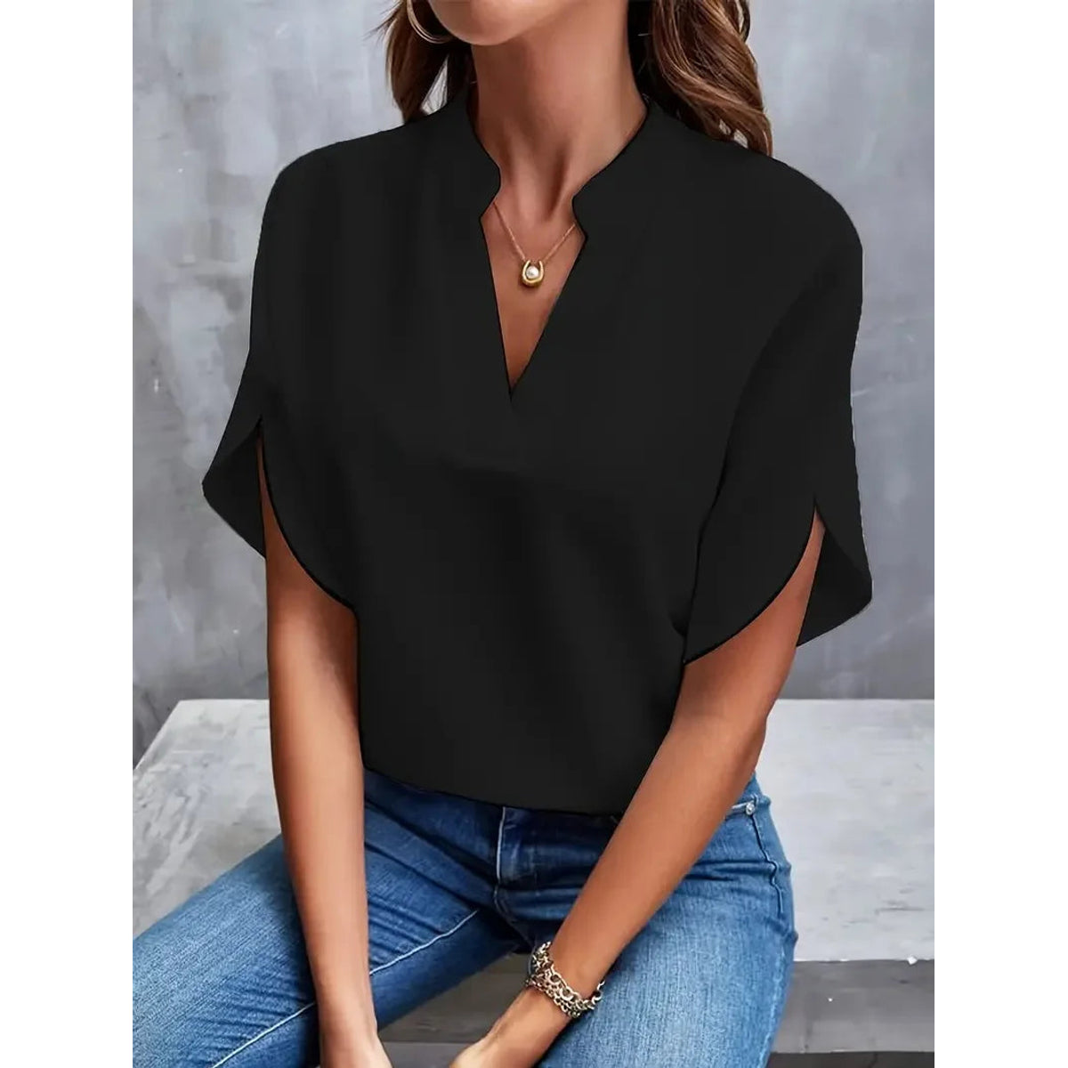 V-Neck Blouse Women Elegant Flowing Design Timeless Style 3