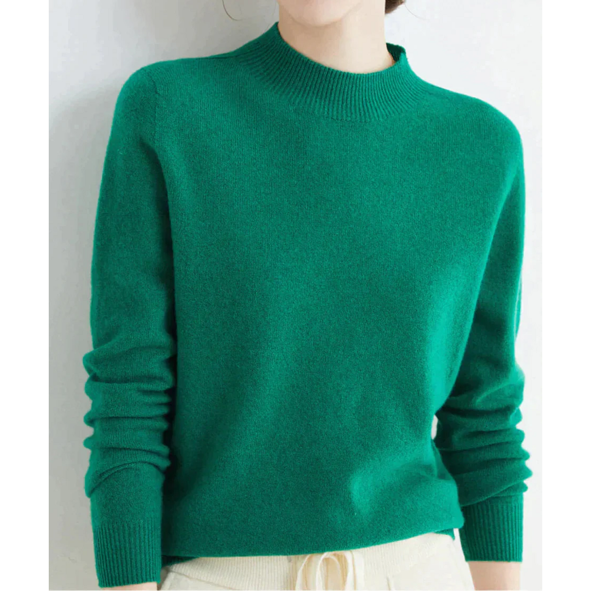 Women's Cashmere Sweater Soft Elegant Comfort Timeless Style 4