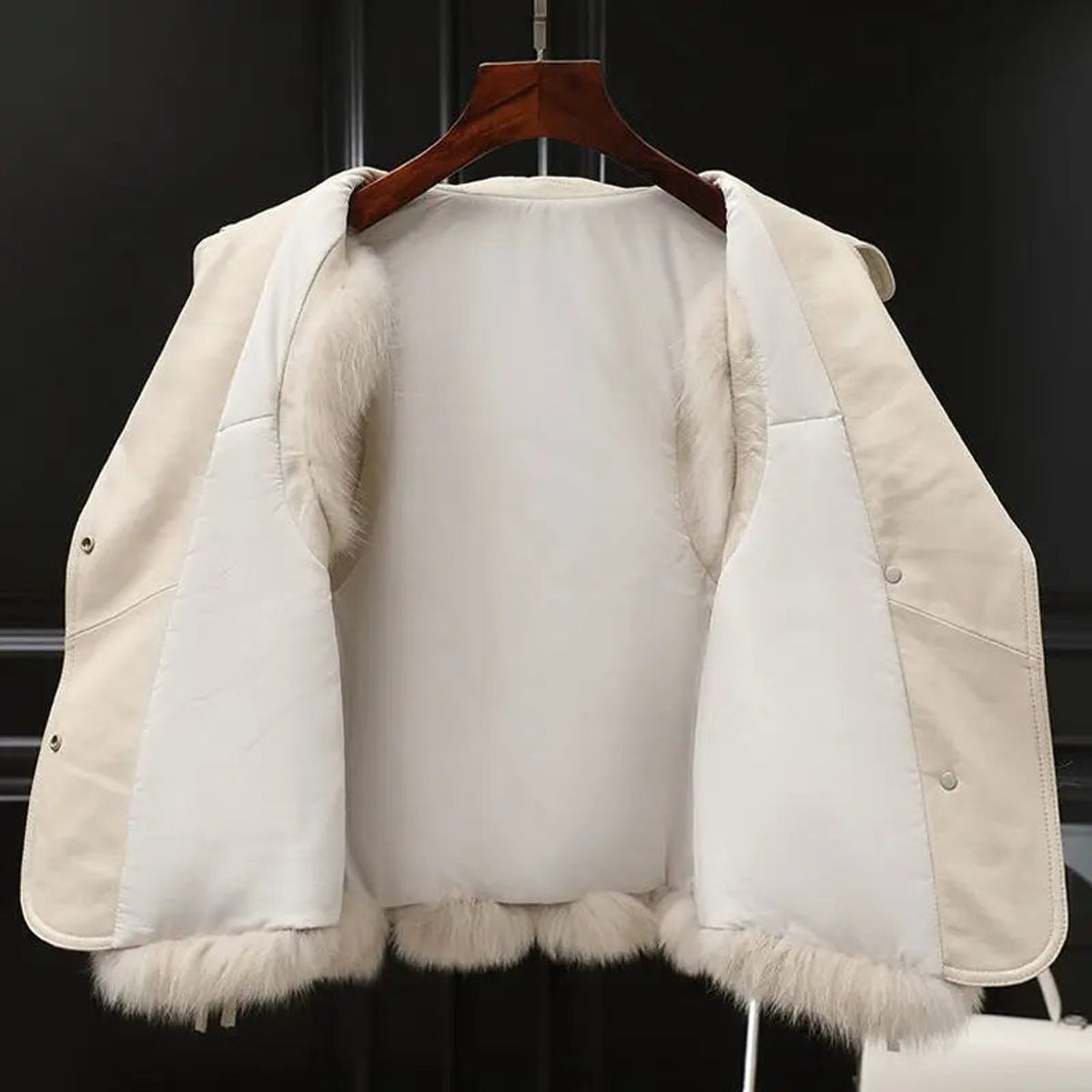 Women's Faux Fur Vest Oversized Lapel Winter Glam Layering 1