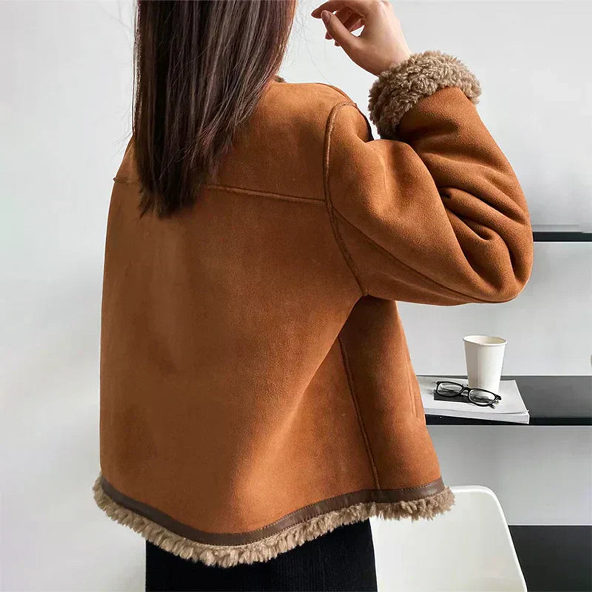 Women's Sheepskin Jacket Premium Warmth Tailored Elegant Fit 2