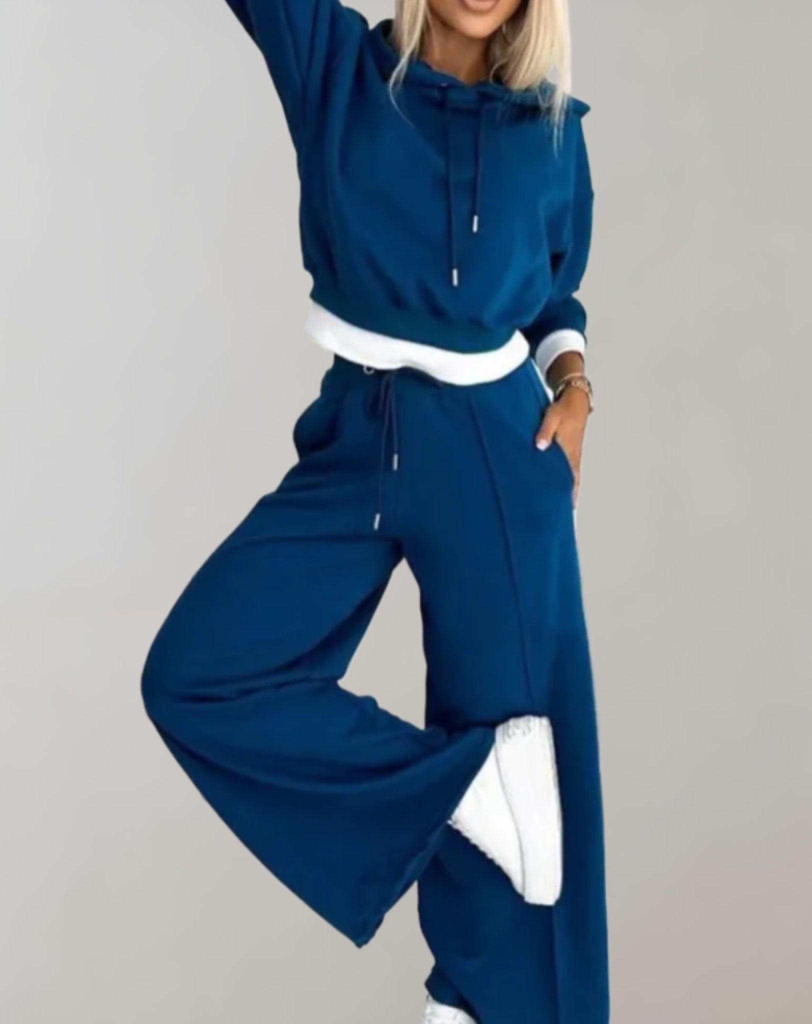 Women's Tracksuit Set 2-Piece Hoodie Wide-Leg Trousers Casual Chic 3