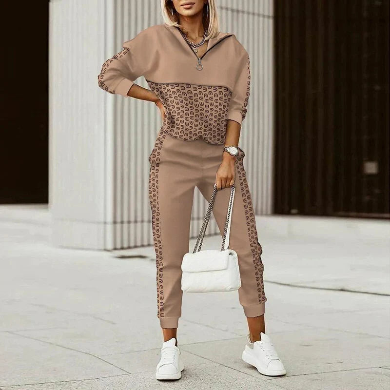 Women's Tracksuit Set Relaxed Fit Zip with Animal Print Accents 1