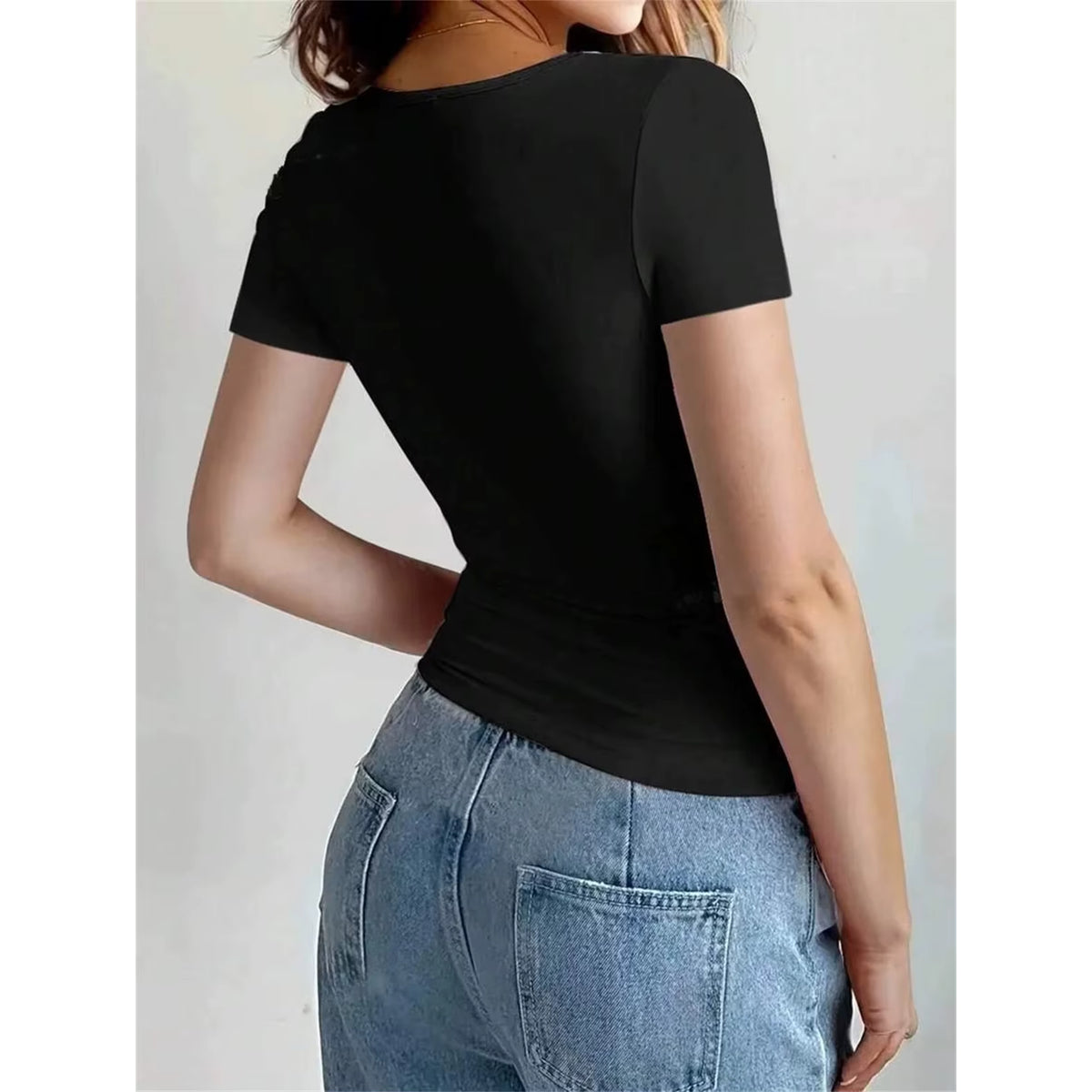 Ava | Weiche Slim Fit Sommer-Crop-Tops für Damen
