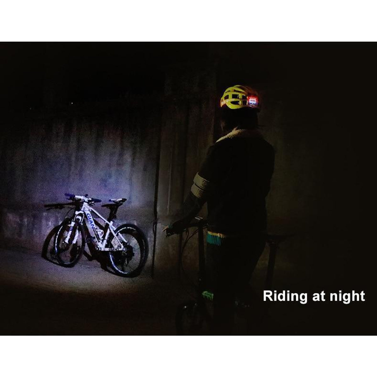 Smart Bike Helmet with LED Light 5 Colors