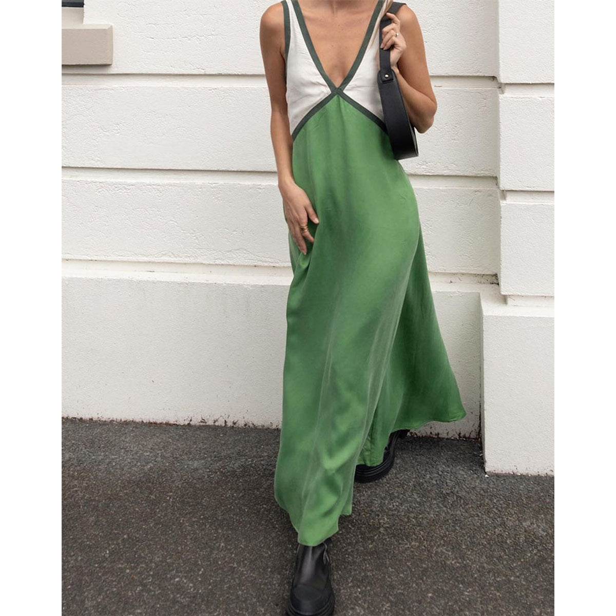 Bold Contrast Maxi Dress V-Neck Elegant Chic Style for Women 0