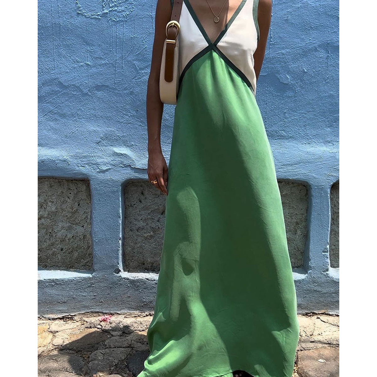 Bold Contrast Maxi Dress V-Neck Elegant Chic Style for Women 1