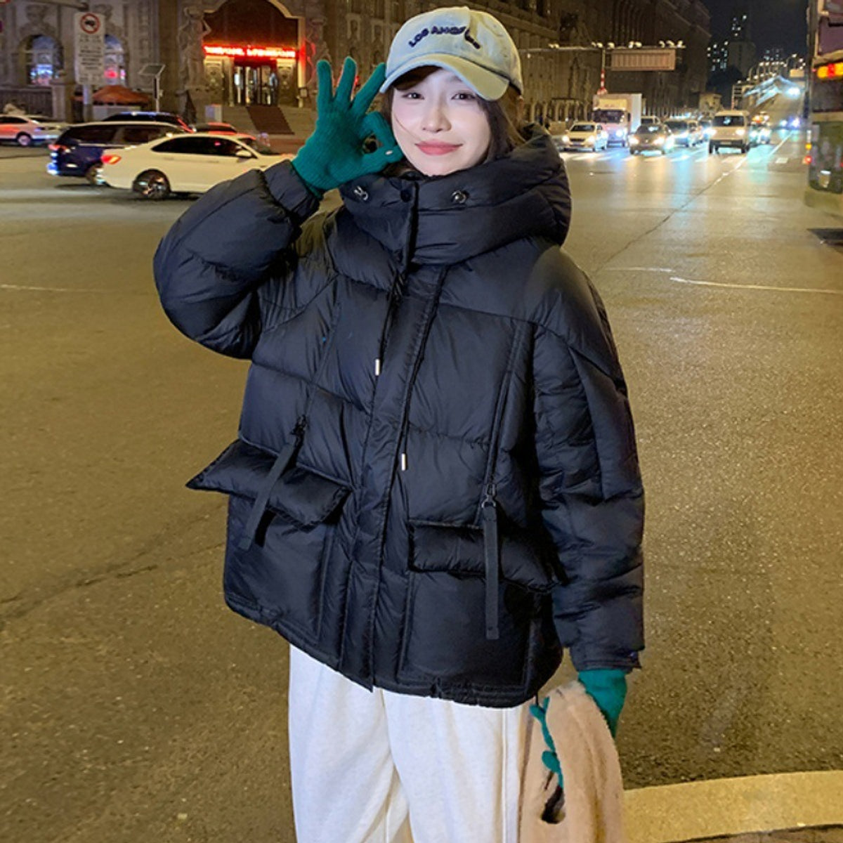 Damen Daunenjacke Kurz mit Kapuze Farbblock Wintermantel
