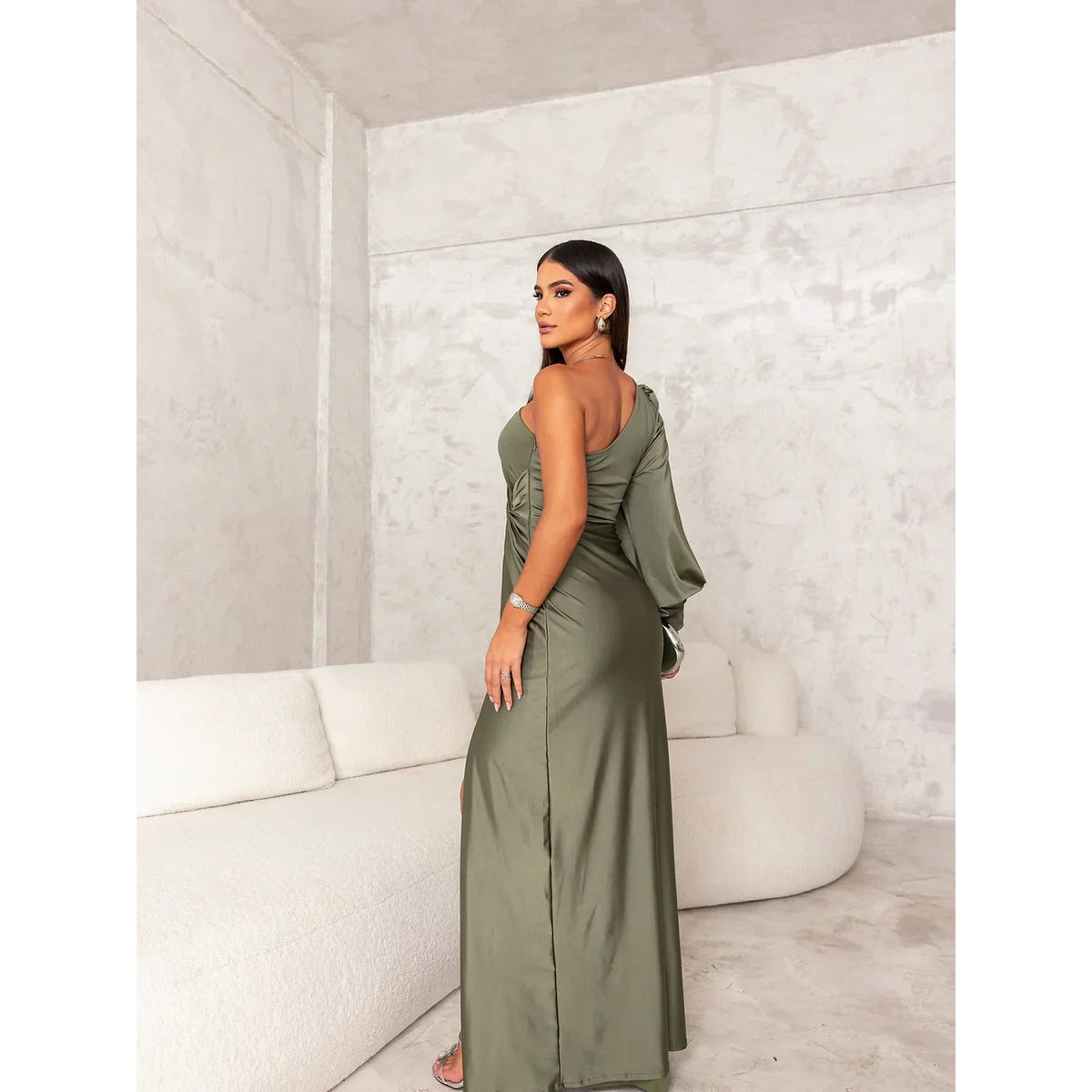 Elegant Evening Dress One-Shoulder Satin Chic with Thigh-High Slit 1