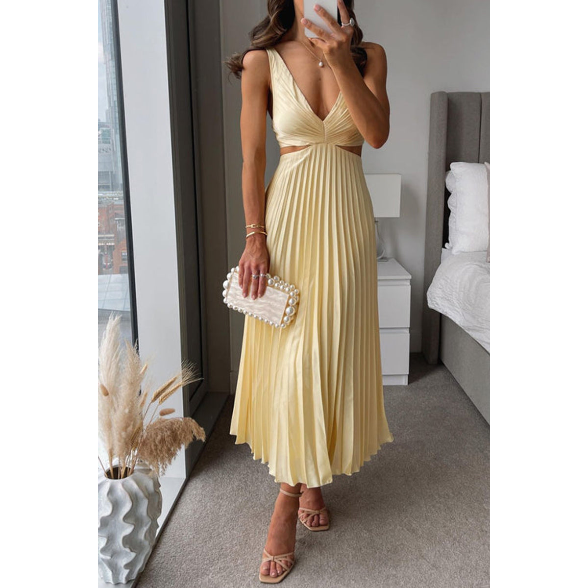 Elegant Plissé Evening Dress Midi Timeless Style for Formal Occasions 0