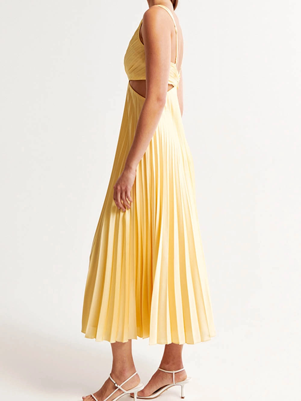 Elegant Plissé Evening Dress Midi Timeless Style for Formal Occasions 2