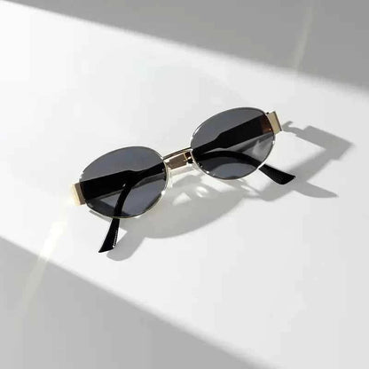 Elina - Oversized Dark Lens Sunglasses with UV Protection for Unisex Streetwear 2