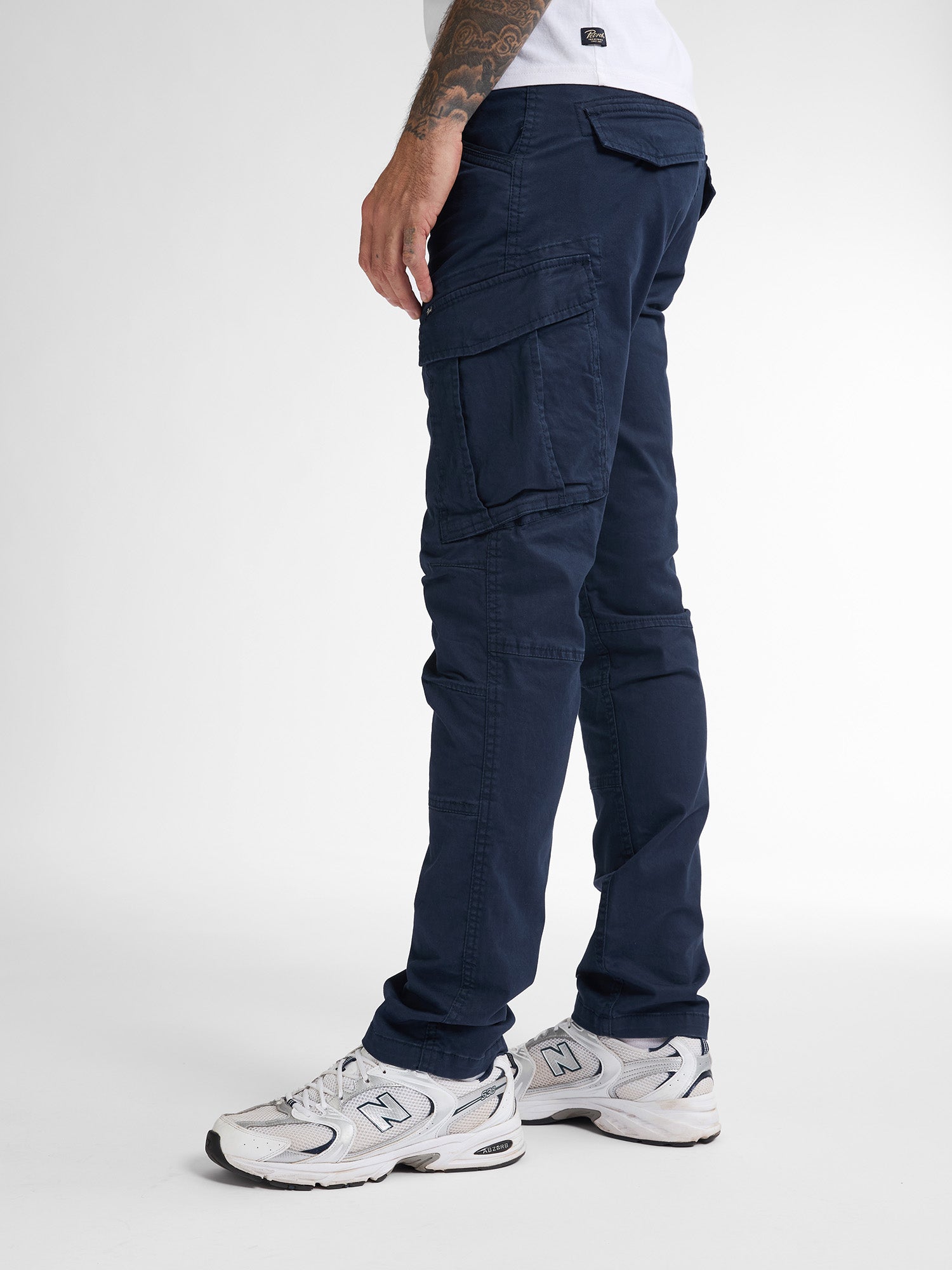 High Waist Black Cargo Pants for Men - Adjustable Fit, Utility Pockets, Relaxed Style 2