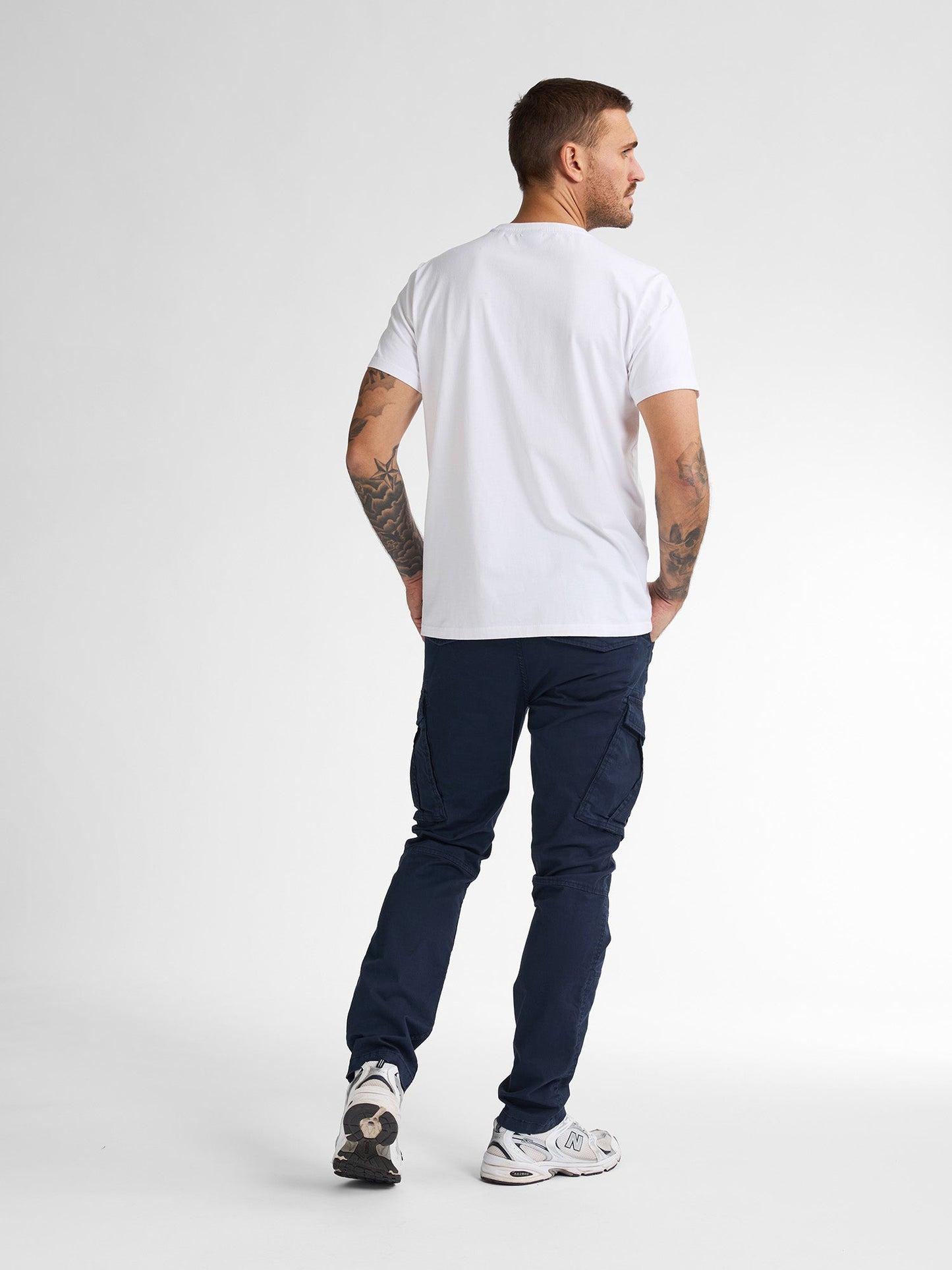 High Waist Black Cargo Pants for Men - Adjustable Fit, Utility Pockets, Relaxed Style 4