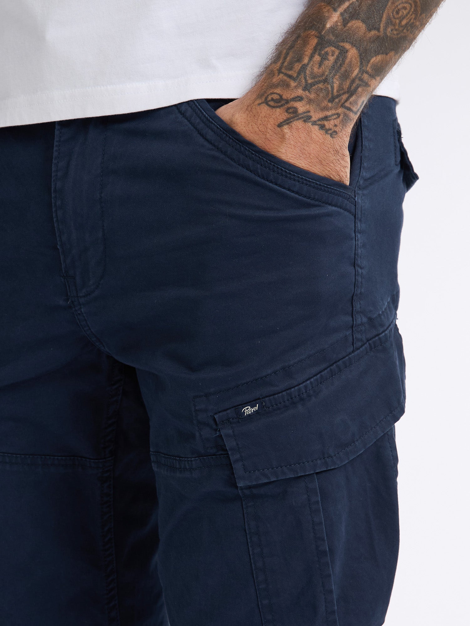 High Waist Black Cargo Pants for Men - Adjustable Fit, Utility Pockets, Relaxed Style 5