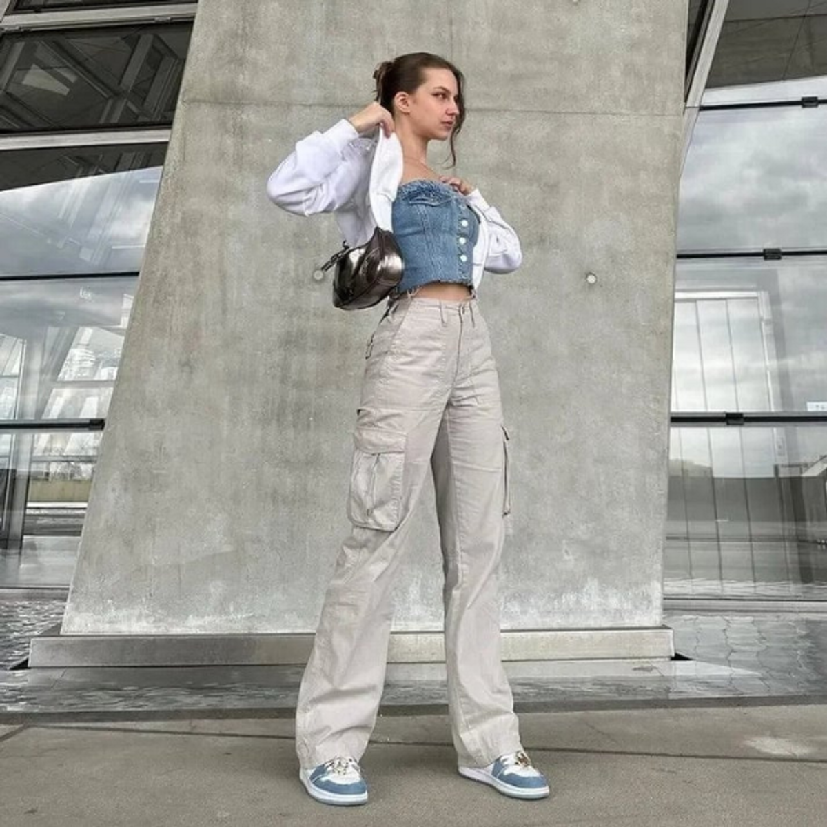 High Waist Black Cargo Pants for Women with Utility Pockets - Relaxed Fit Streetwear Trousers 3