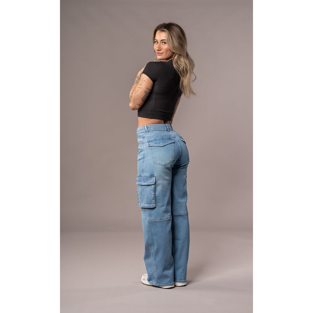 High Waist Cargo Pants for Women - Soft Stretch Denim, Utility Pockets, Urban Style 1