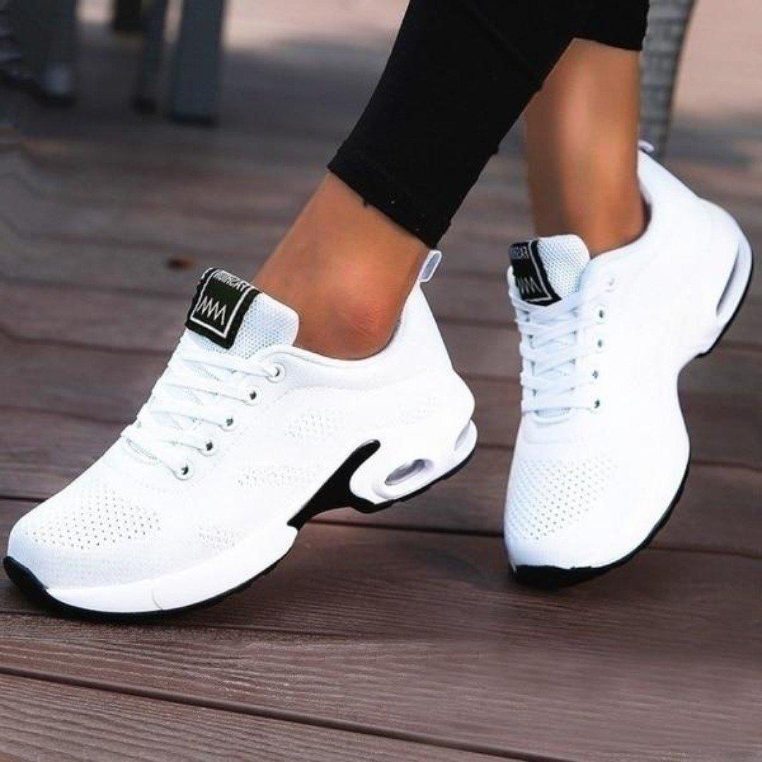 Lightweight Orthopedic Walking Shoes Women Slip-On Design for All-Day Comfort 5