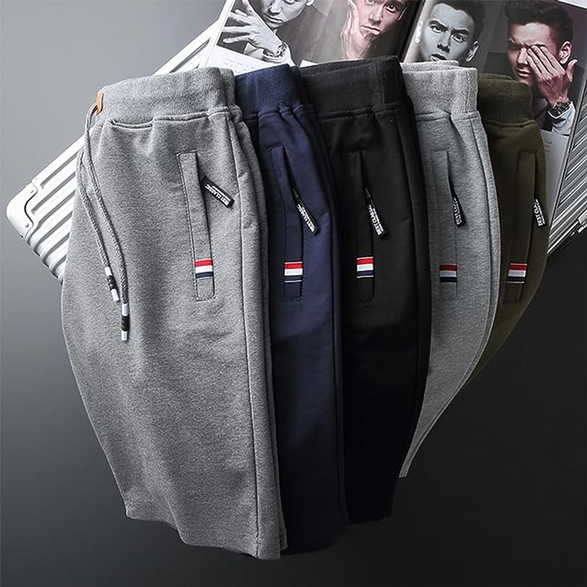 Men's Cargo Shorts Cotton Blend Knee-Length with Zipper Pockets 1