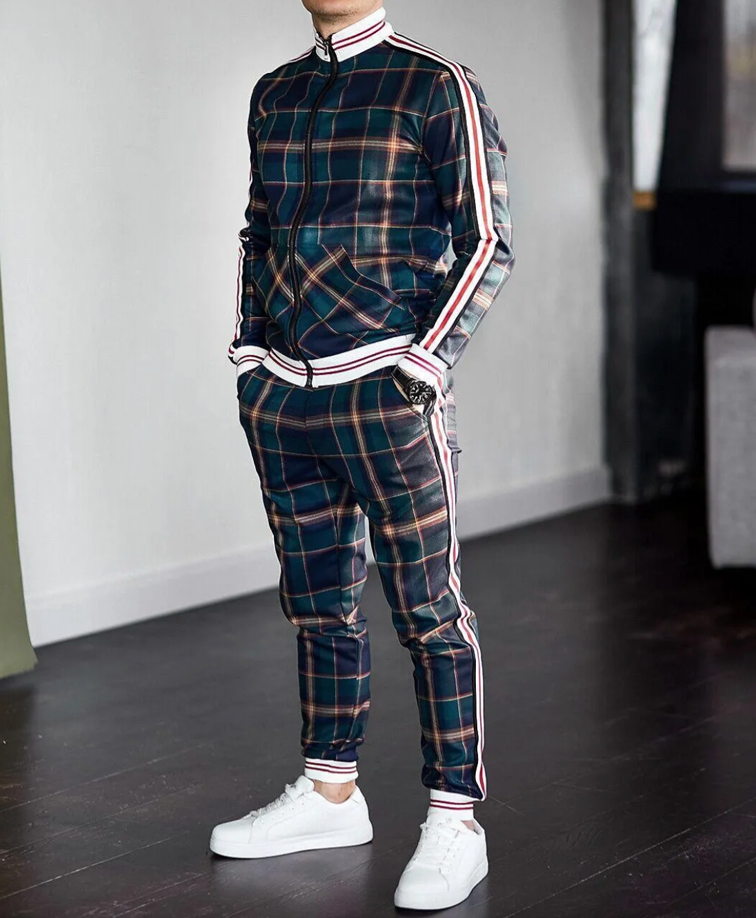 Men's Checkered Tracksuit Co-Ord Set with Striped Cuffs Stylish Comfort 0