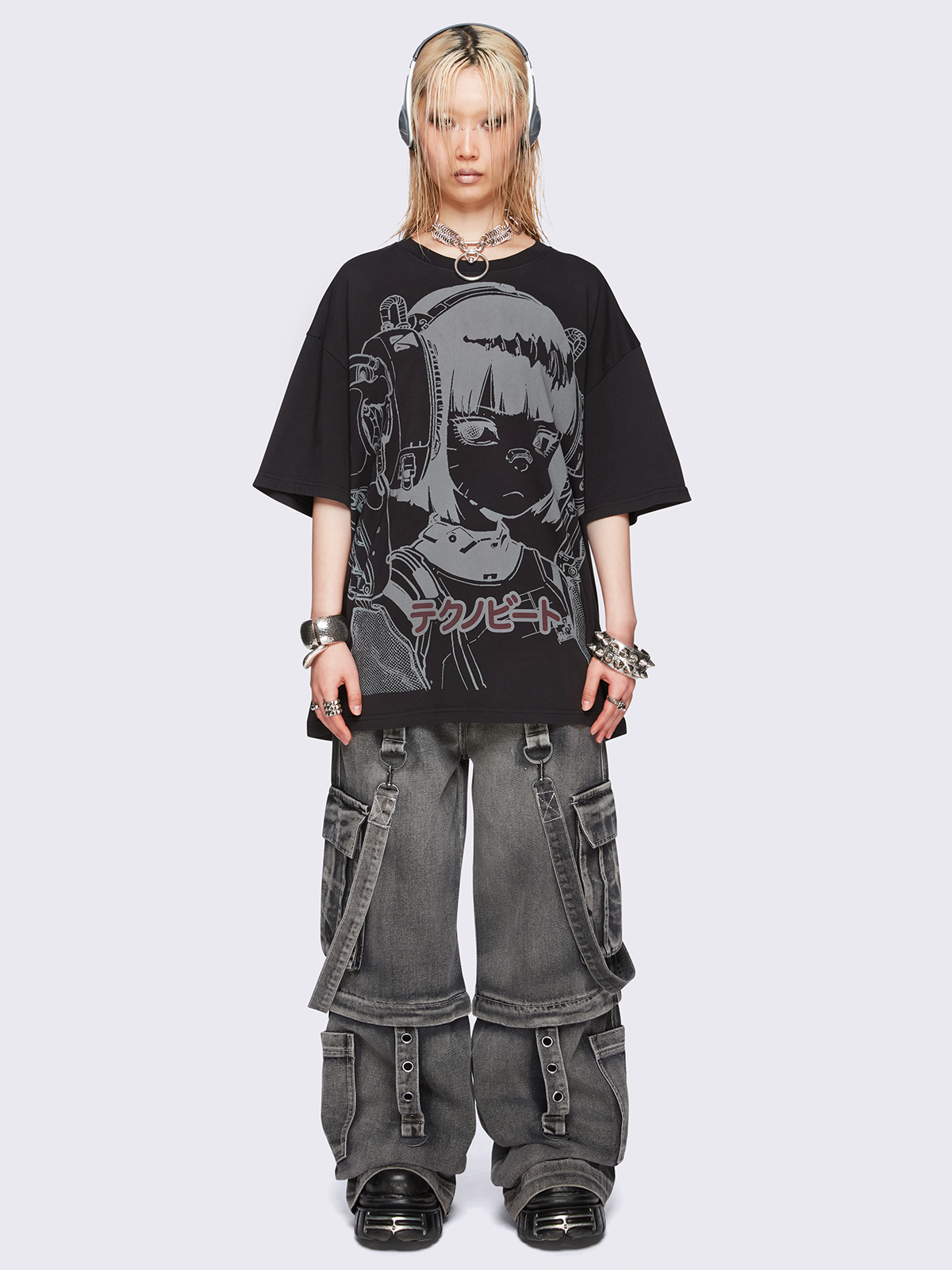 Oversized Women's T-Shirt - Soft Cotton Graphic Tee with Dropped Shoulder Style 1