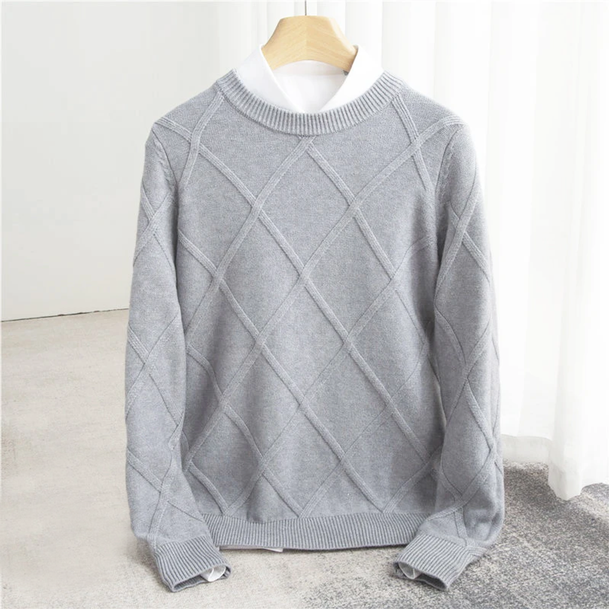 Premium Cashmere Sweater Women Timeless Design Soft Indulgent Feel 3