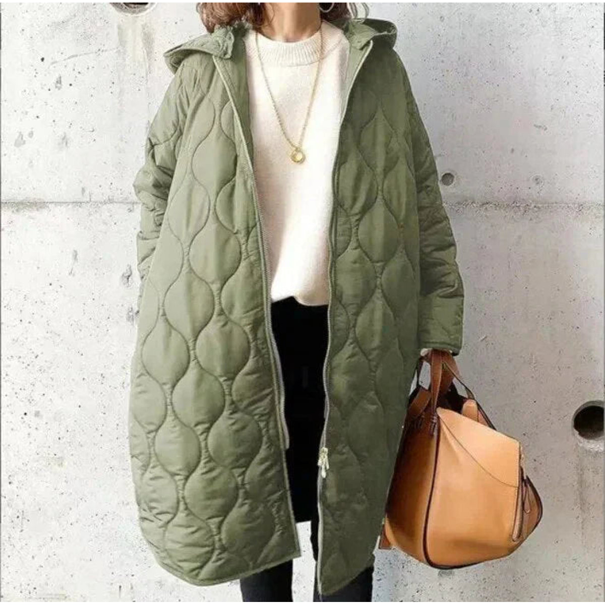 Quilted Hooded Coat Women Long Puffer Coat Full Zip Design Winter Warmth 3