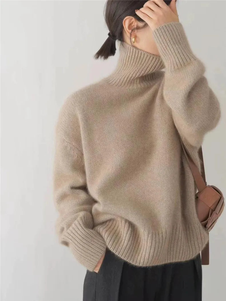 Roll Collar Cashmere Sweater Classic Turtleneck Warmth Elegant Design 5