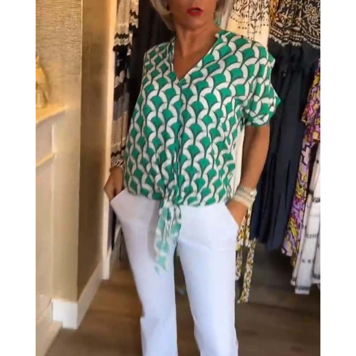 Short-Sleeved V-Neck Printed Casual Top Women Spring Summer Blouse 10