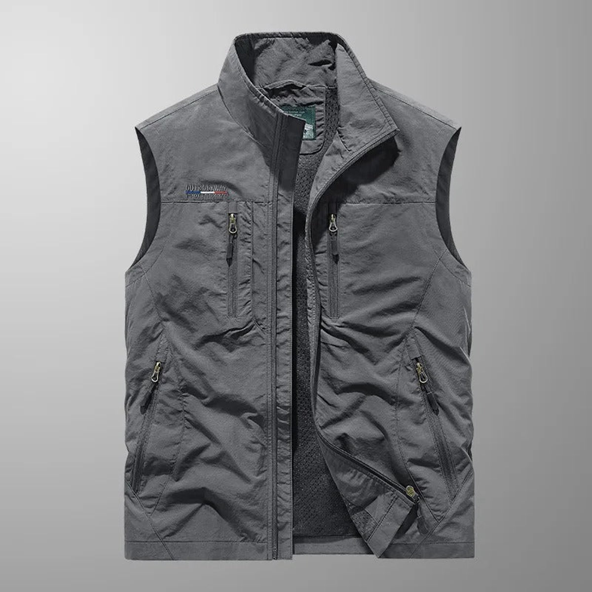 Sleeveless Cargo Vest Lightweight Breathable Outdoor Style Travel-Friendly 2