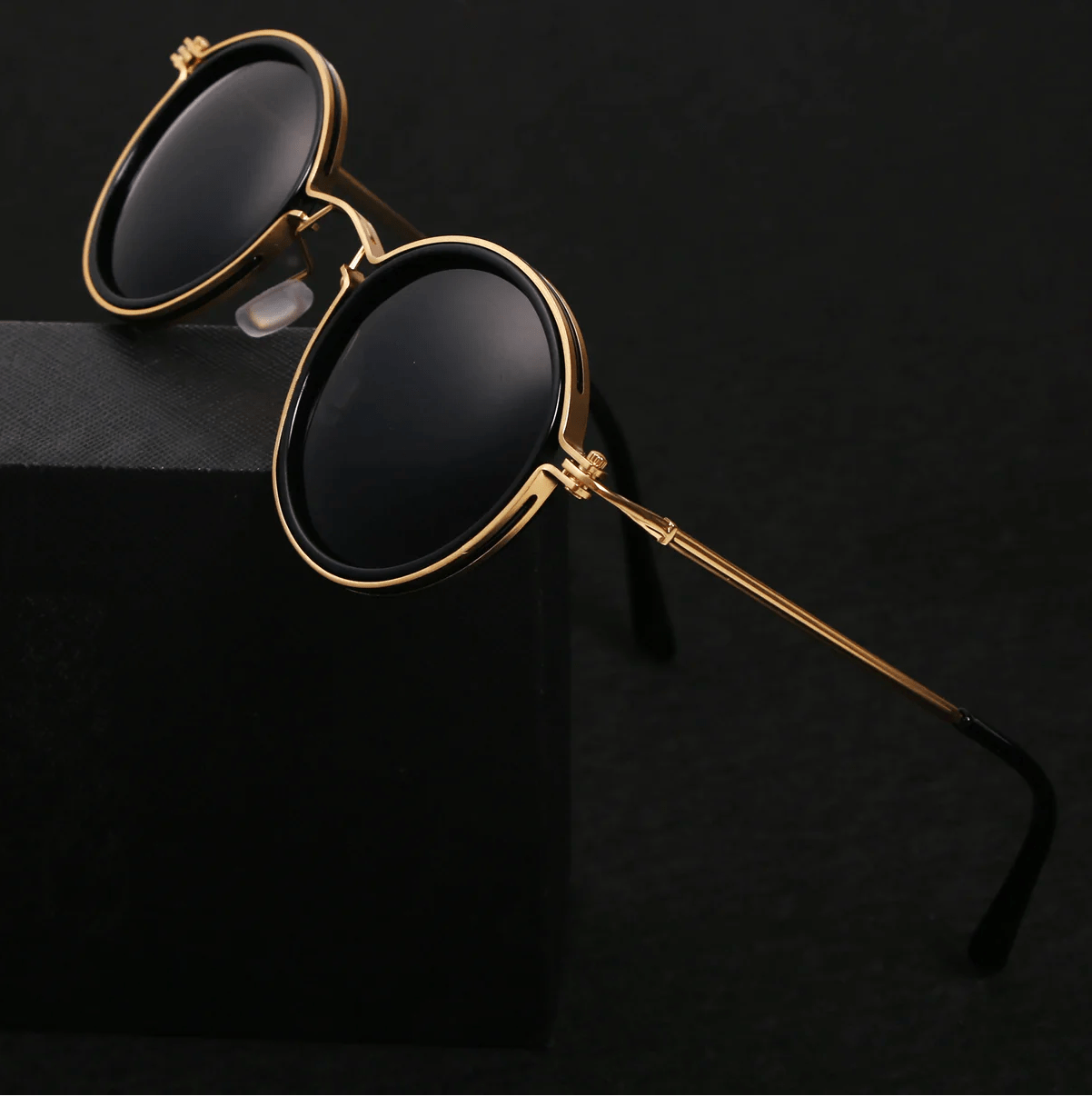 Streetwear Oversized Sunglasses - Dark Tinted Lenses & UV Protection 1