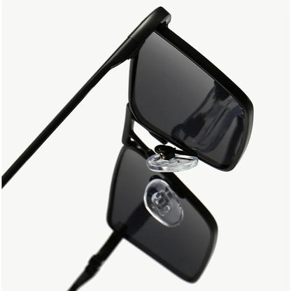 Stylish Oversized Sunglasses - Unisex Dark Lens Eyewear with UV Protection 1