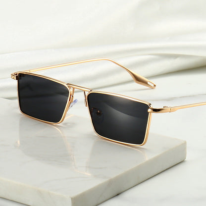 Stylish Oversized Sunglasses - Unisex Dark Lens Eyewear with UV Protection 2