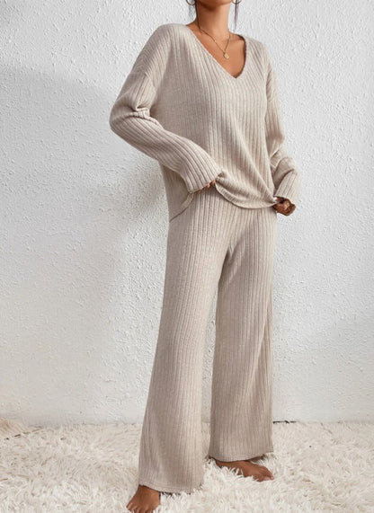 Two-Piece Lounge Set Women Comfortable Chic Loungewear Outfit 6