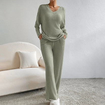Two-Piece Lounge Set Women Comfortable Chic Loungewear Outfit 9